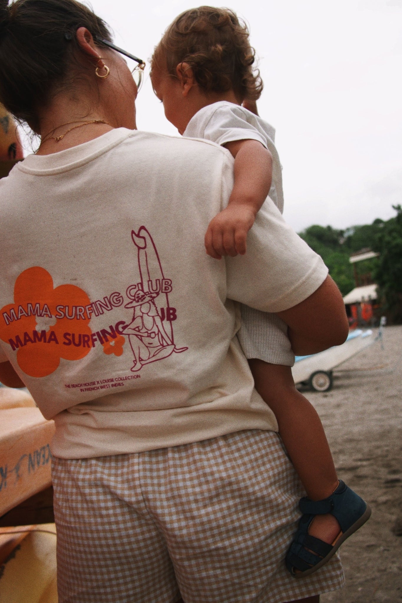Tee-shirt cream "MAMA SURF CLUB"